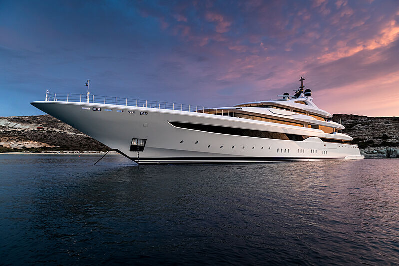O'Pari — A 95-metre · 312 ft motor yacht, delivered by Golden Yachts Ltd. in 2020 and documented in the wiki.yachts archive.